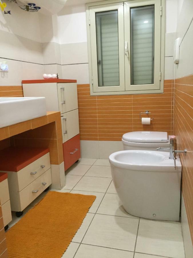 Attico Delle Pomelie Apartment ซานตาเทเรซา ดี รีวา ภายนอก รูปภาพ